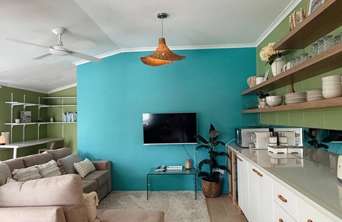 Shelly Beach Apartment | Sunshine Coastal Escape
