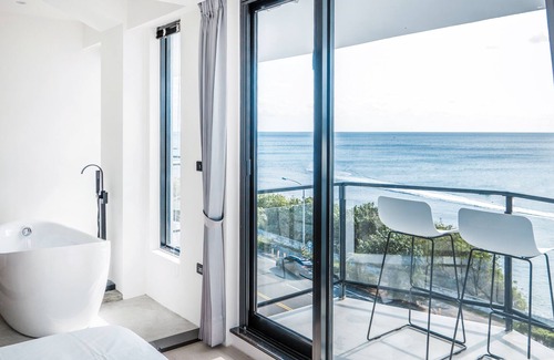 South Beach Hotel | Sunshine Liv.