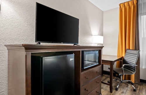 Alexandria Hotel | Super 8 by Wyndham Alexandria MN