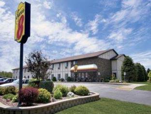 Antigo Hotel | Super 8 by Wyndham Antigo