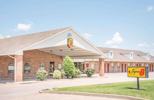 Vinita Hotel | Super 8 by Wyndham Big Cabin/Vinita Area