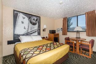 Casper Hotel | Super 8 by Wyndham Casper West by the River