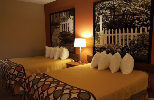 Central City Hotel | Super 8 by Wyndham Central City