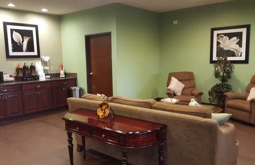 Central City Hotel | Super 8 by Wyndham Central City