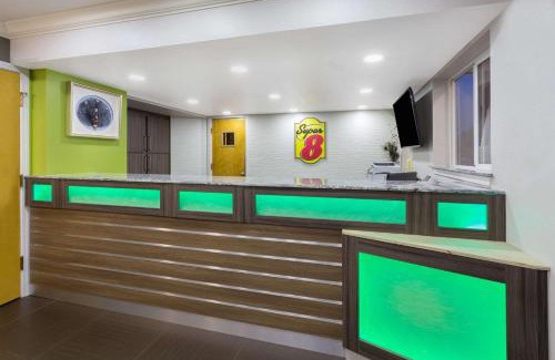 Fortuna Hotel | Super 8 by Wyndham Fortuna