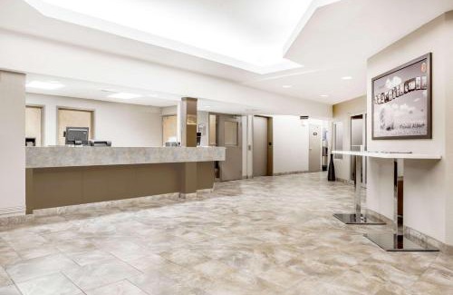Prince Albert Hotel | Super 8 by Wyndham Prince Albert