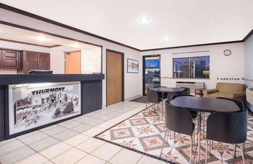 Thurmont Hotel | Super 8 by Wyndham Thurmont