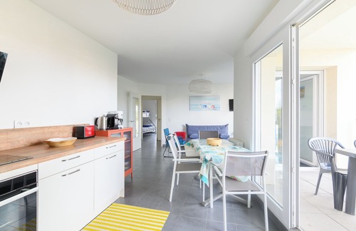 La Gueriniere Apartment | Super apartment with direct access to the beach