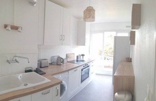 Transvaal Apartment | SUPER Appartement , 4 chambres ,95m² ,lumineux , très calme dans parc privé