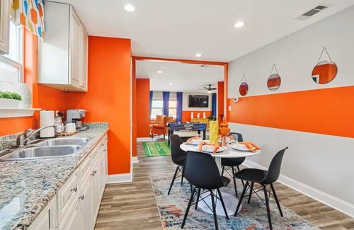 Faubourg Marigny Apartment | Super Bowl Bar Pad. 5 MIN TO BOURBON