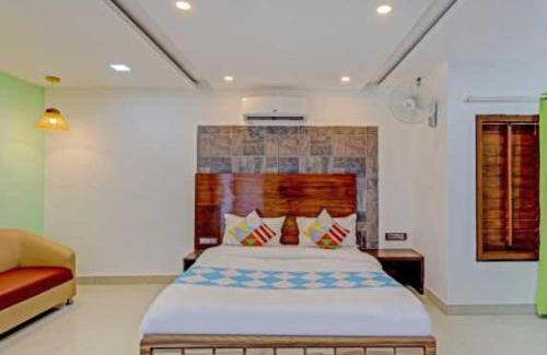 Baner Hotel | Super Collection O Vardhan House