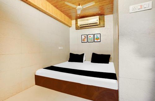 Khattalwada Hotel | Super Hotel O Ambedkar Chowk Ulhasnagar