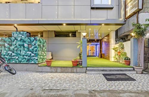 Kolar Road Hotel | Super Hotel O Happy Stay