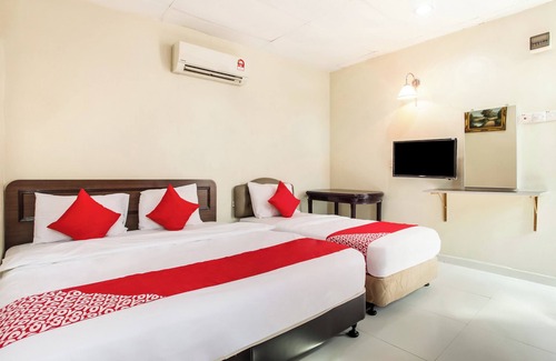 Simpang Hotel | Super OYO 89427 Kavanas Hotel Taiping
