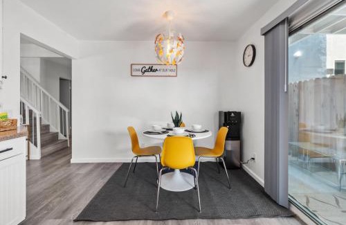 Mira Mesa House | Super Spacious Family Vacation House!
