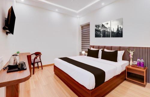 Bullawala Hotel | Super Townhouse Oak FRI Dehradun Formerly Hotel EL Portrait