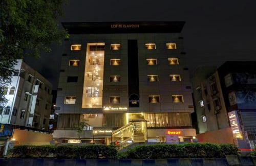 Pimpri Colony Hotel | Super Townhouse OAK Regal Inn Near Sant Tukaram Nagar Metro Station