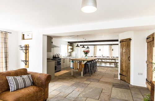 Monyash House | Superb barn conversion with games room, near Monyash, sleeps up to 20 in 7 bedrooms.