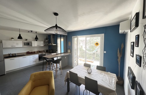 Nimes City Centre Apartment | Superb city center terrace apartment