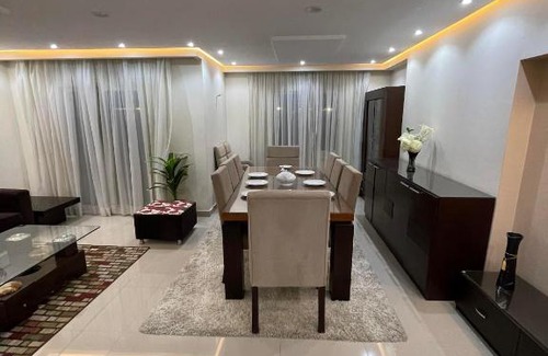 An-Nuzhah Apartment | Superb & comfy 3BDR apartment with outstanding view شقة فندقية فاخرة فيو رائع للمطار