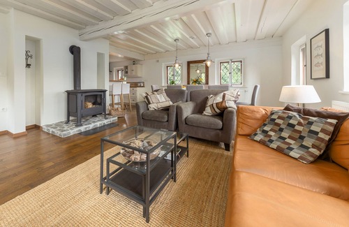 Studor Cottage | Superb Hideaway Luxury House