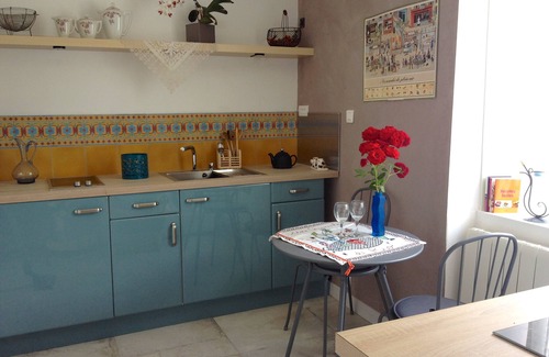 Saint-Martin-de-Bavel Cottage | Superb house with vines and view of the Grand Colombier