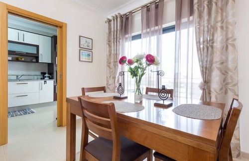 Albardeira Apartment | Superb Location! next to marina, beach & town with fantastic pool & balcony