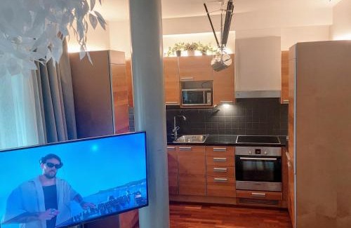 Kamppi Apartment | Superb Location + Silence + Sauna