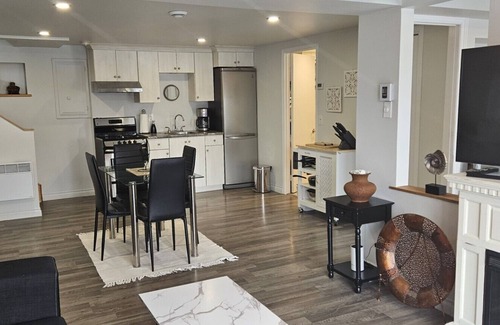 Sherbrooke Apartment | Superb Loft with panoramic view!