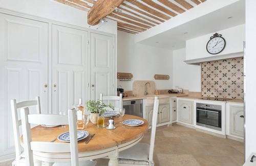 Valbonne Apartment | Superb luxury apartment in the heart of Valbonne