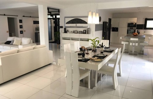 Mees House | Superb modern villa 25 min from Hossegor
