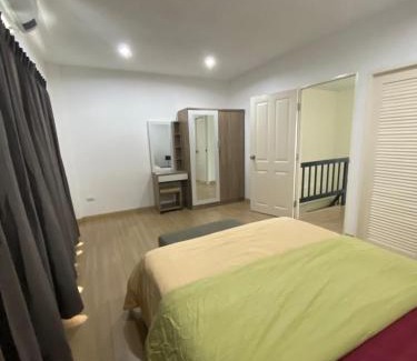Ratsada Apartment | Superb studio Apartment