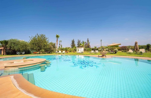 Aghouatim Villa | Superb villa with 2 private pools, hammam and tennis court