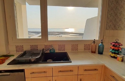 Boulogne-sur-Mer Apartment | Superbe Appartement Avec Terasse Face a la mer