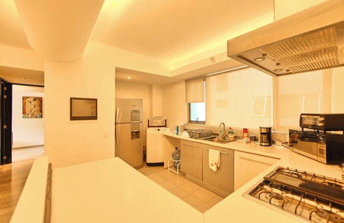 La Condesa Apartment | Superdeal Condo great Location. Rooftop Pool. Condesa And Roma norte District.