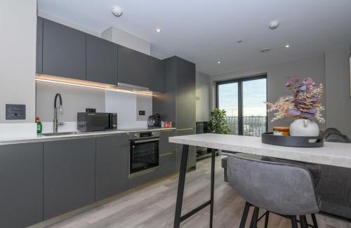 Holbeck Apartment | Superior 1 Bed Apartment By Leeds Train Staiton