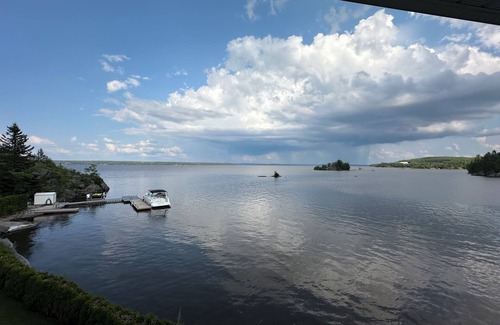 Timiskaming District Apartment | Superior King Suite - Private Entrance - Lakeview