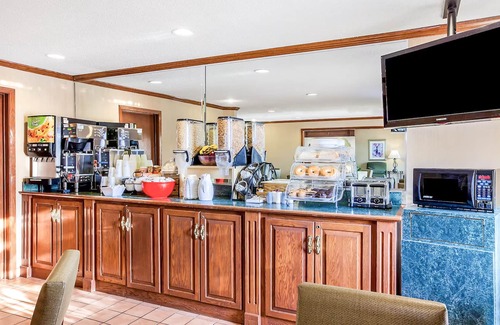 La Crosse Hotel | Superior Queen Room With Two Queen Beds Non-Smoking