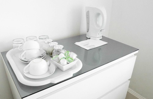 Kew Apartment | Superior Studio Sleeps 3 people near Kew Gardens