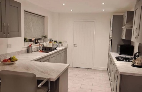 Stockton-on-Tees House | Supreme private room