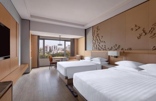 Surat Hotel | Surat Marriott Hotel