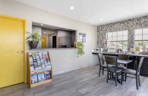 McAlester Hotel | SureStay by Best Western McAlester