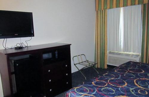 Burnside Hotel | SureStay Plus by Best Western St. James Donaldsonville