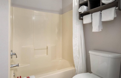 Burnside Hotel | Surestay Plus By Best Western St. James Donaldsonville