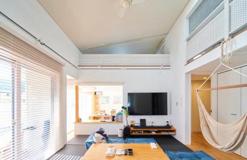Aoshima House | Surf&Turf Aoshima - サーフ&ターフ青島 -