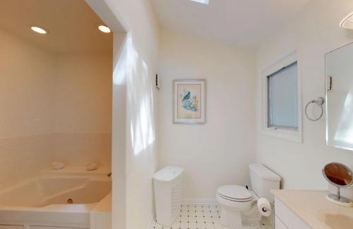 West Beach House | Surfscoter Home