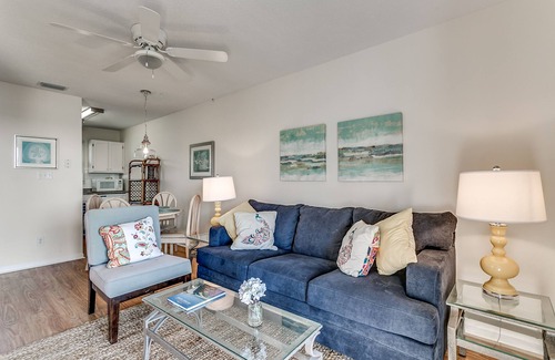 Surfside Beach Condo | Surfside Beach ocean view. Fall 9/12-9/19. End of summer availability 8/14-8/30