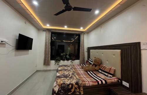 Banikhet Apartment | Suri Homestay - Best Homestay In Dalhousie