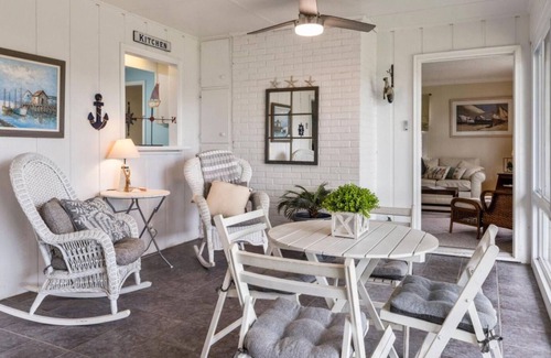 Newport Cottage | Surrey Cottage
