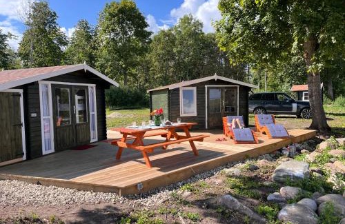 Viljandi County Other | Suure-Kuuse kämpingud otse järve kaldal
